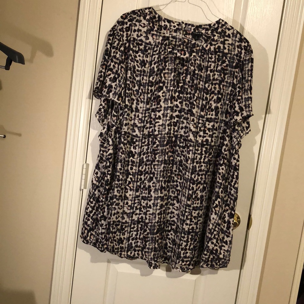 TORRID Women Top Size 6 X
